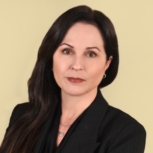 Photo of Deborah Cussen